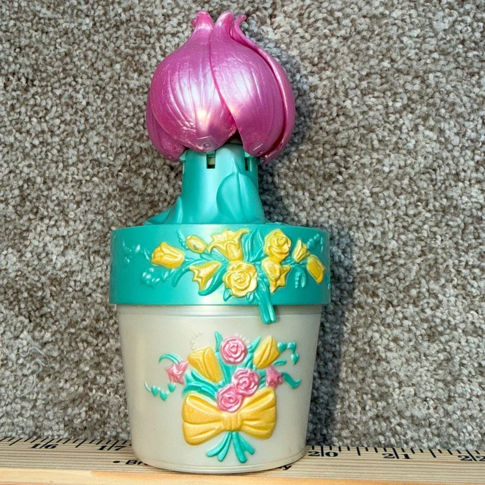 Vintage 1993 Kenner Fairy Winkles Secret Flower Pot Pink Tulip Fairy Baby Toy